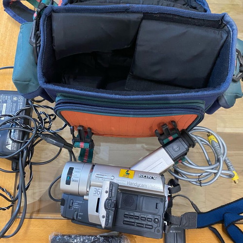 Sony Vision Handycam CCD with power supply, battery, remote and case