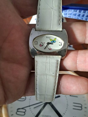 Tempo wristwatch women's used, white and silver