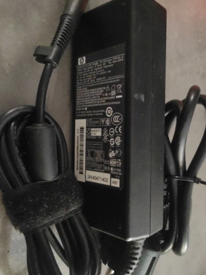 HP power adapter 19v 4.74A 90W like new