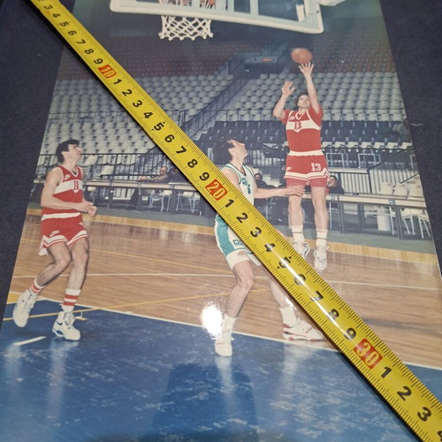 Collectible vintage basketball photograph 20×30 cm used