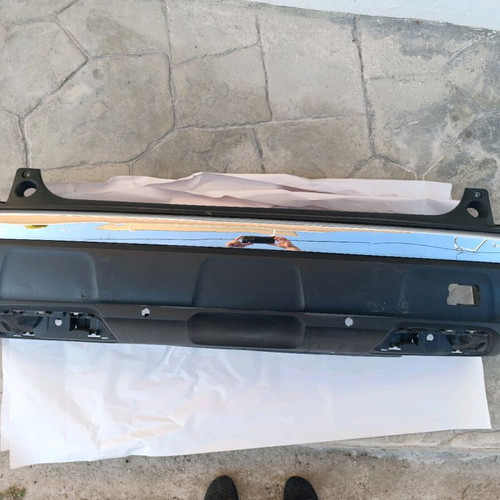 Peugeot 3008 18' bumper like new