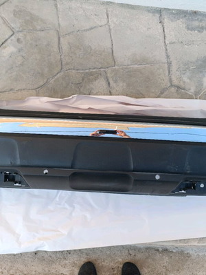 Peugeot 3008 18' bumper like new