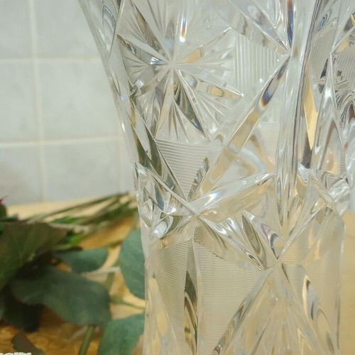 Crystal round vase new