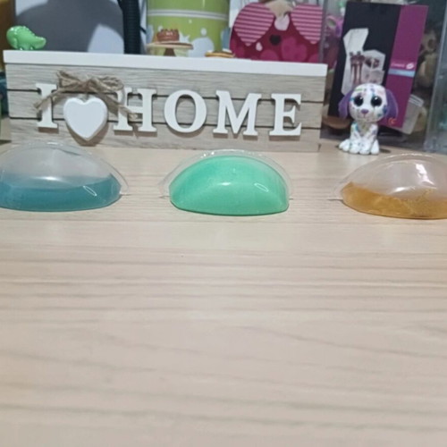 5 Surprise Mini Brands Girl Edition Slime Set like new