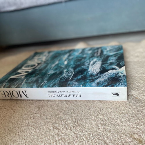 Mare collectible book like new, about the sea in Czech