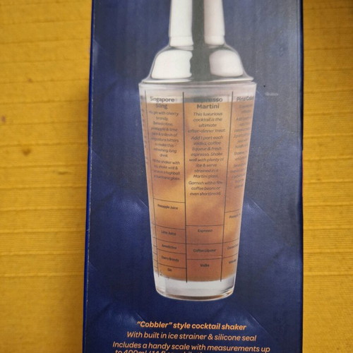 Glass shaker Taylors Eye Witness XBT075 new 400 ml with measuring scale