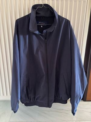 John Whitaker international light jacket like new, size XL, blue