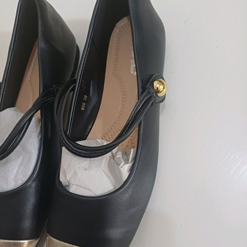 Ballerinas black and gold, new, size 39, large fit