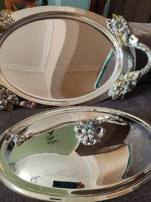 Metal serving platter with lid used, vintage 90s decorative tray