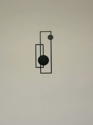 Wall decorations set of 3, like new