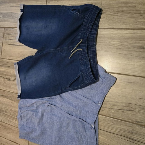 Shorts used, pack of 2, jeans and flax, size M, blue