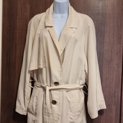 Y2K Satin Trench Coat Vintage Treasure Off White Like New