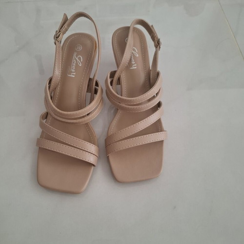 Sandal nude-beige with low heel, new, soft straps