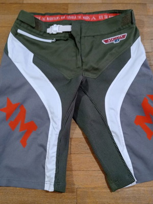 Maloja VentM Mountain Bike Shorts, Size M, Green and Orange