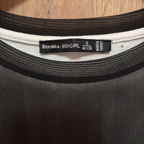 T-shirt Bershka NoS size S like new, black and white