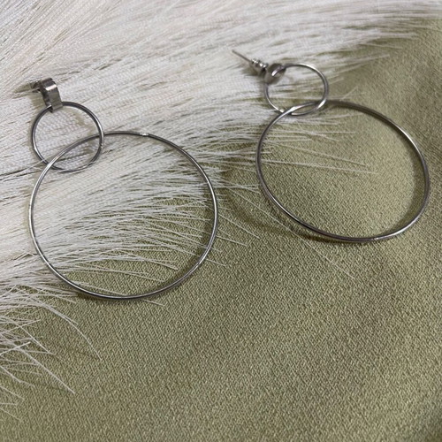 Earrings double circle shape silver color new