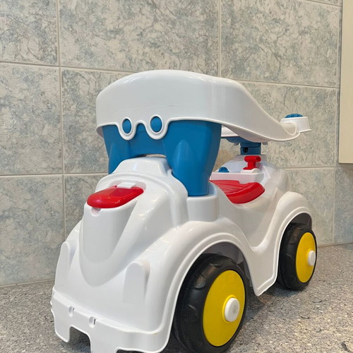Fisher-Price 4-in-1 Ride-On Walker Rocker Like New