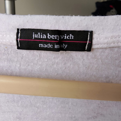 T-shirt Julia Bergovich like new, white and multicolor