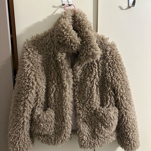 Zara teddy fur like new, size M, beige