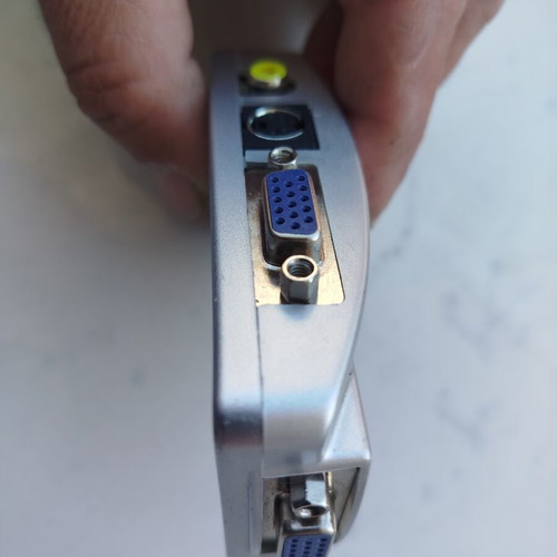Video converter VGA to video used with power supply
