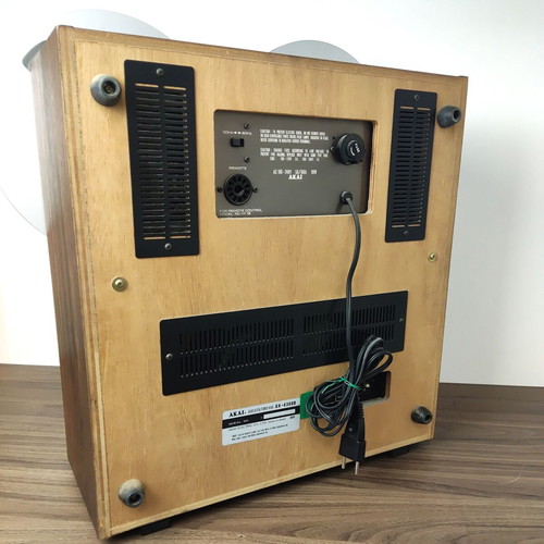 Akai GX-630DB reel-to-reel tape recorder used with original manual and NAB adapters