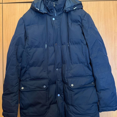Navy & Green men's jacket like new, windproof and waterproof