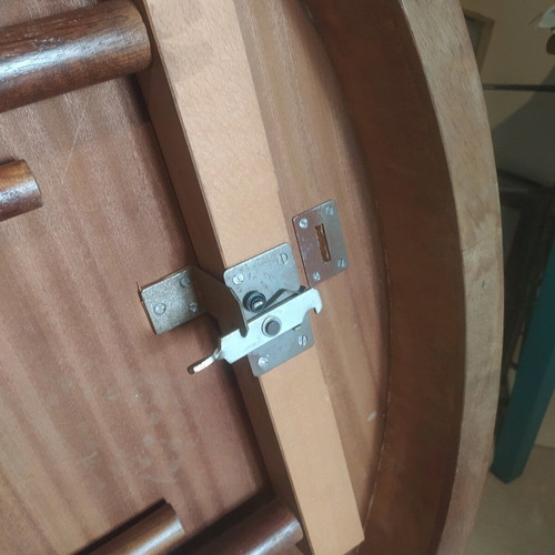 Wooden extendable round dining table like new, 1.20x2.50m