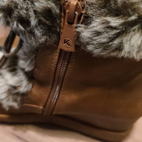 Boots with fur Kylie Crazy like new, brown and gray, size 39