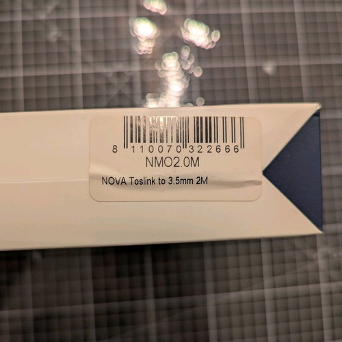Wireworld Nova Optical 2m Toslink to 3.5mm cable new