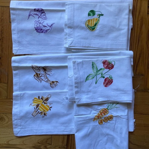 Kitchen towels set of 6 embroidered machine-made, new
