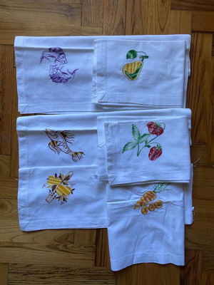 Kitchen towels set of 6 embroidered machine-made, new