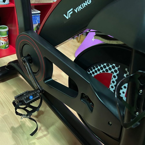 Spinning bike professional, like new, 30 hours use