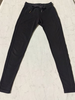 Bershka black cotton leggings used with elastic waist and drawstring