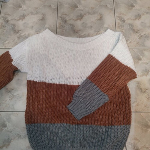 Knitted multicolor sweater used, size XL