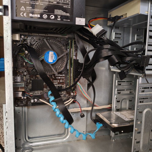 Desktop PC Intel i3 8GB DDR3 RAM 500GB HDD Windows 10 Pro used