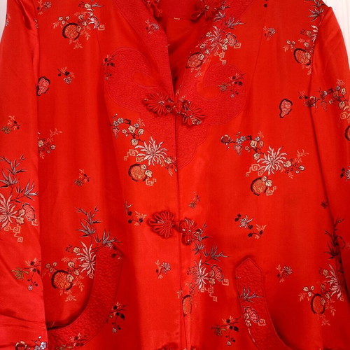 Satin robe imported size L like new, red