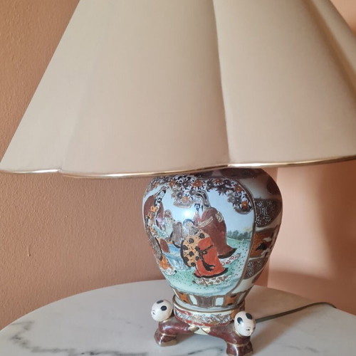 Ceramic lamp with Japanese motifs like new
