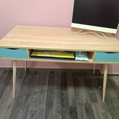 Desk from ΠΛΑΊΣΙΟ like new, 1.20m length