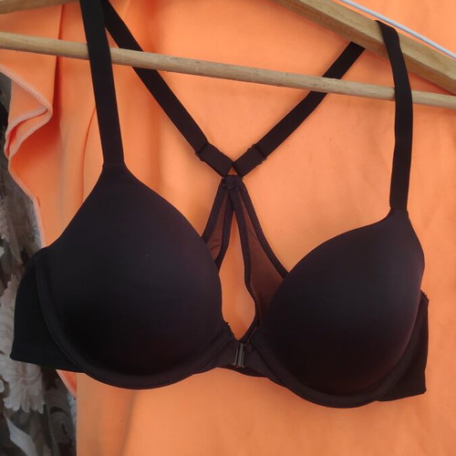 Maidenform EU 32B bra new, black