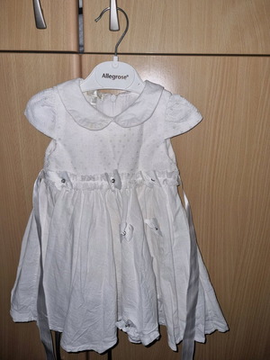 Boutique dress for girl white 15-18 months like new