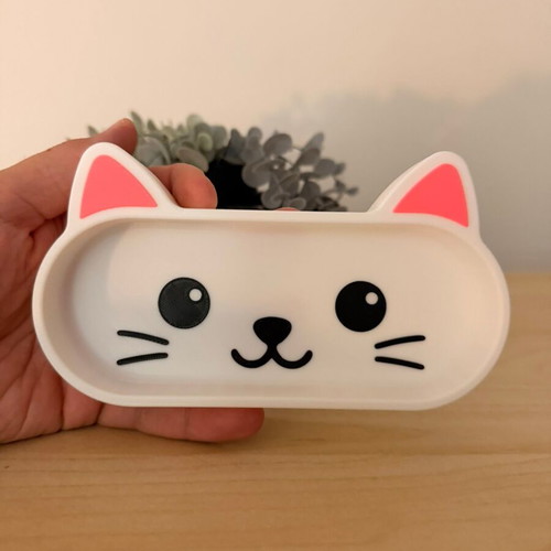 3D Printed Cat Glasses Stand made of recycled PLA plastic