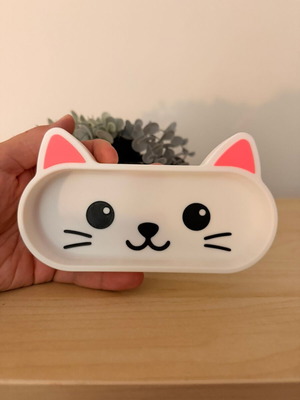3D Printed Cat Glasses Stand made of recycled PLA plastic