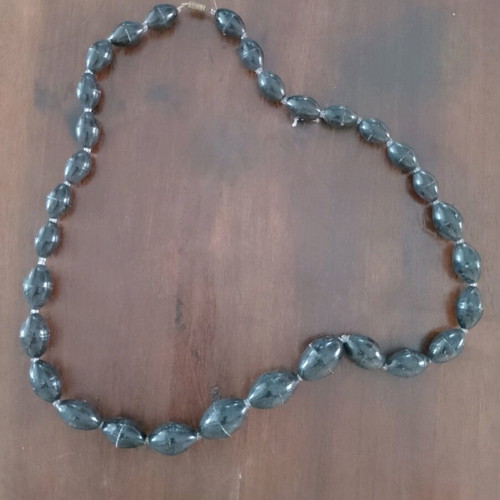 Black plastic bead necklace used from the 1970s or 1980s