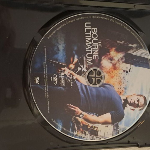 The Bourne Ultimatum DVD like new, action with subtitles