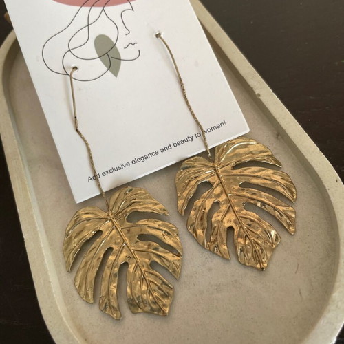 Monstera earrings new, gold-colored