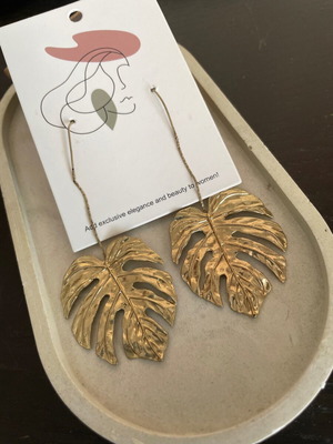 Monstera earrings new, gold-colored
