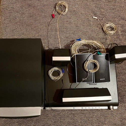 Sony Home Cinema 5.1 DAV-DZ230 used