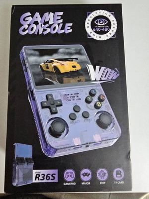 R36s Electronic Retro Console like new