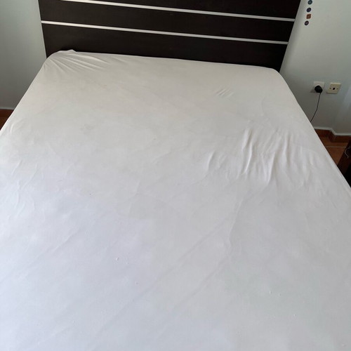 Bedroom set 160 x 200 cm used (bed, mattress, 2 nightstands, vanity set)