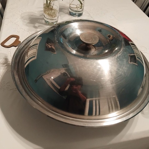 Wok genuine like new for 4 people